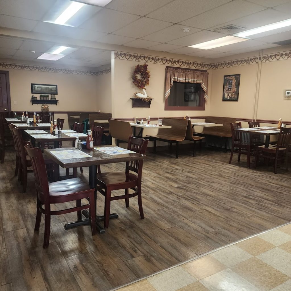 Central Manor Bakery & Grille: Lancaster Restaurants