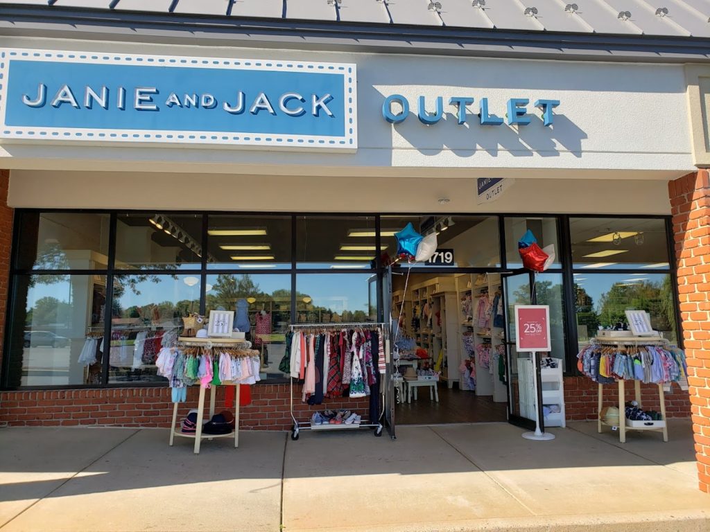 Baby Clothing Stores in Lancaster: Janie and Jack