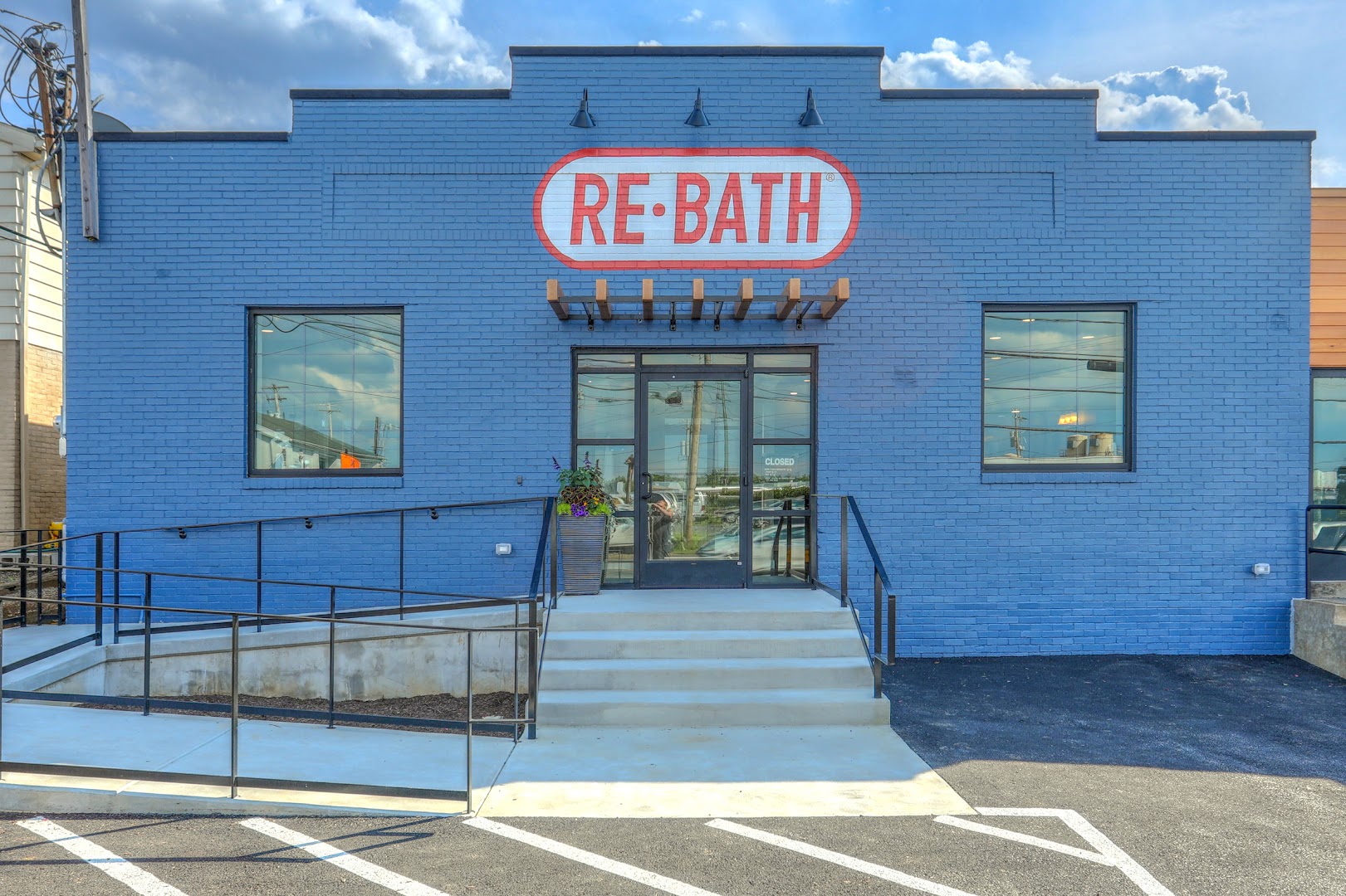 Construction Companies in Lancaster: Re-Bath