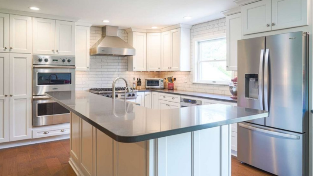 Construction Companies in New Holland: Kauffman Kitchens