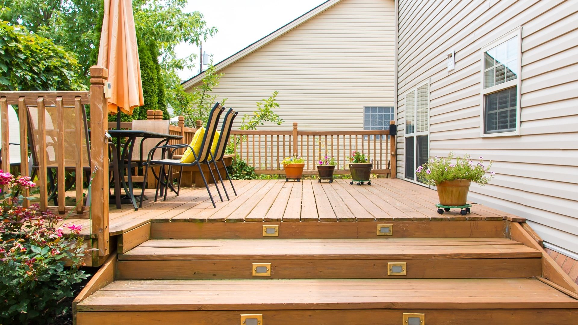 Deck Builders in Lancaster: Lancaster Deck Builders