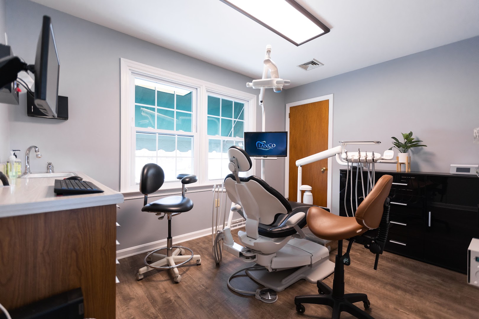 Dentists in Lancaster: LanCo Family Dental