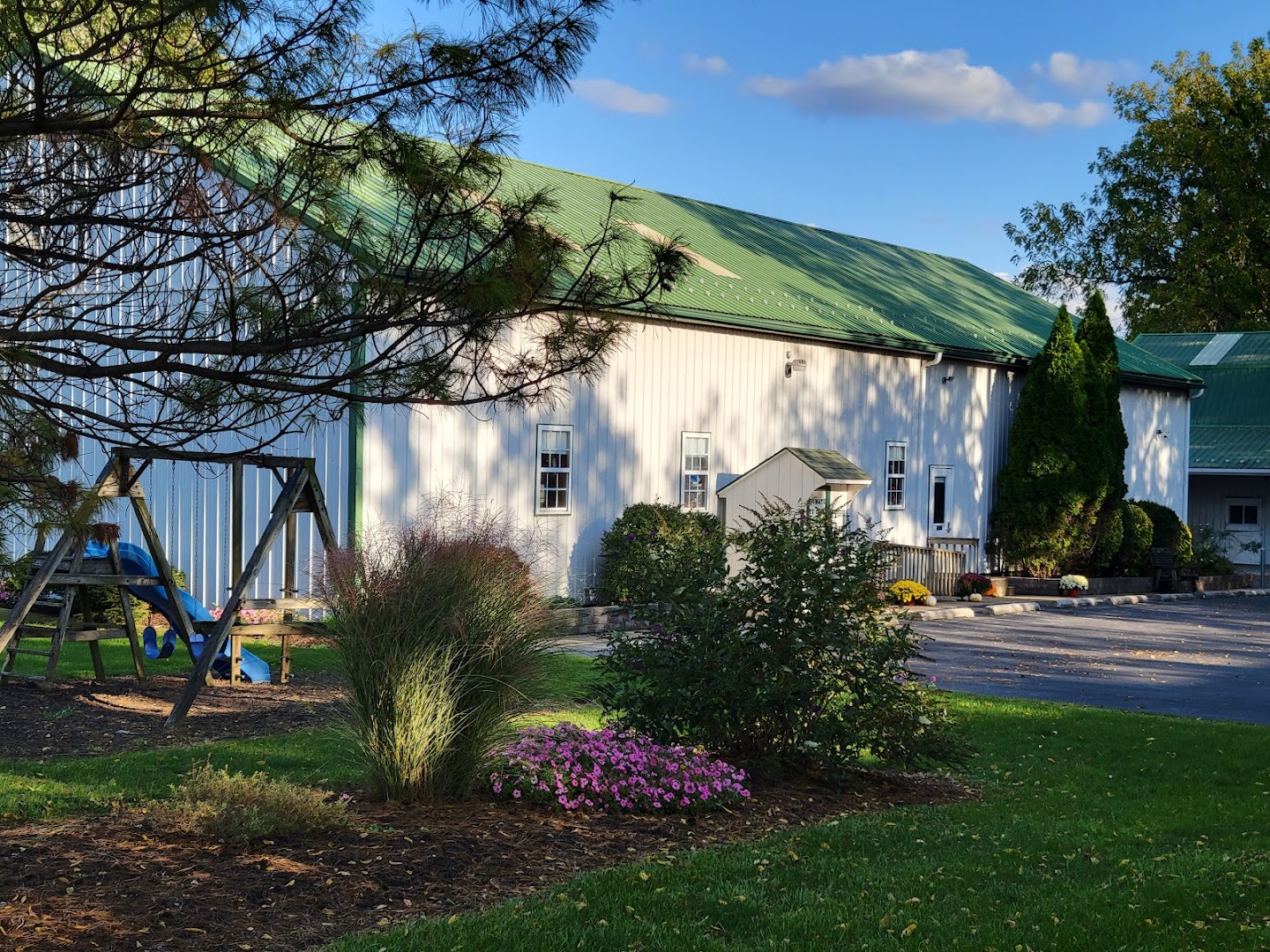 Cedar Lane Dry Goods and Quilts: New Holland Fabric Stores