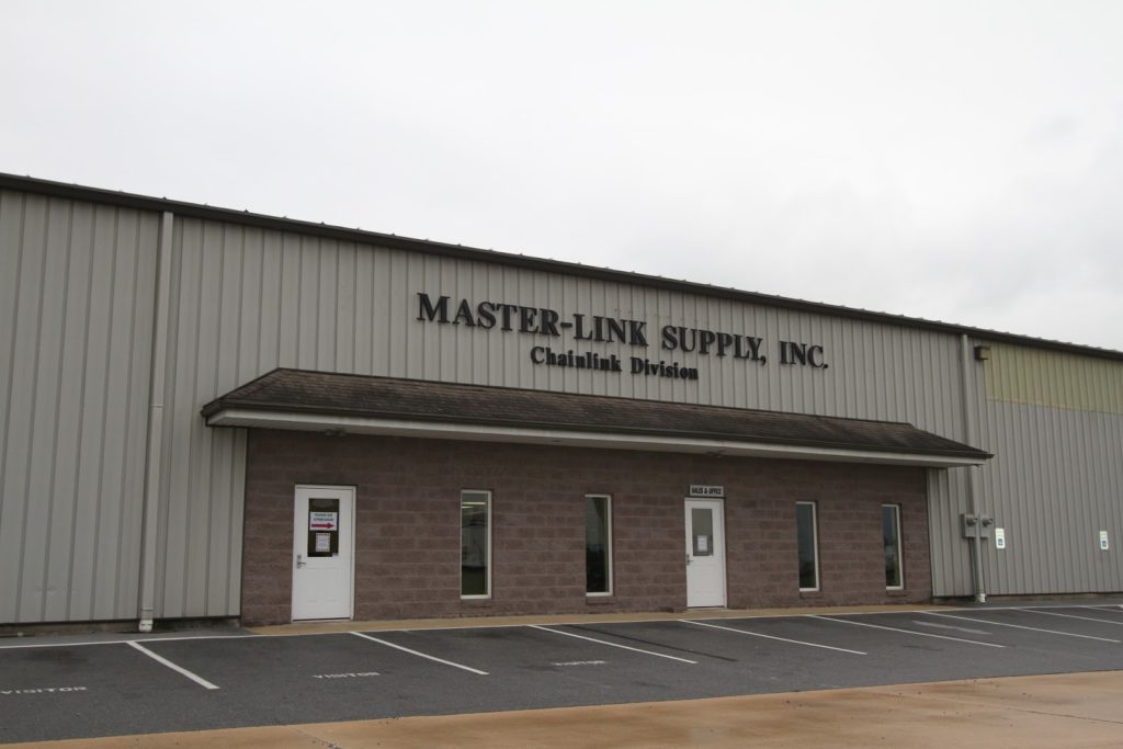 Fence Supply Stores in New Holland: Master-Link Supply