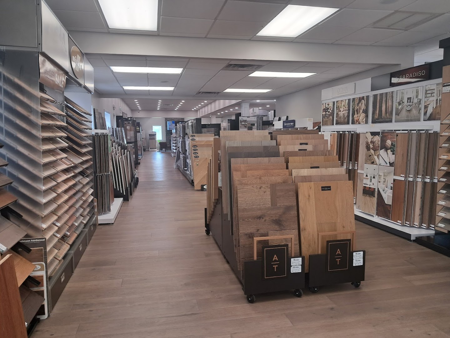 Flooring Stores in New Holland: Freedom Flooring LLC