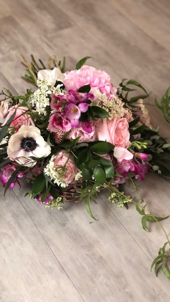 Florists in Lancaster: Walnut Hill Creations