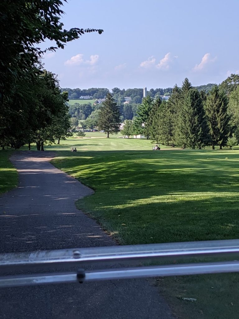 Golf Courses in Lancaster: Overlook Golf Course