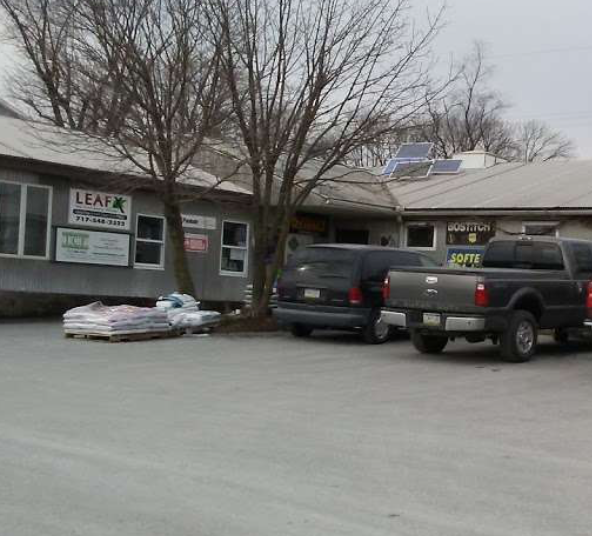 Hardware Stores in Quarryville: D&J Farm Store