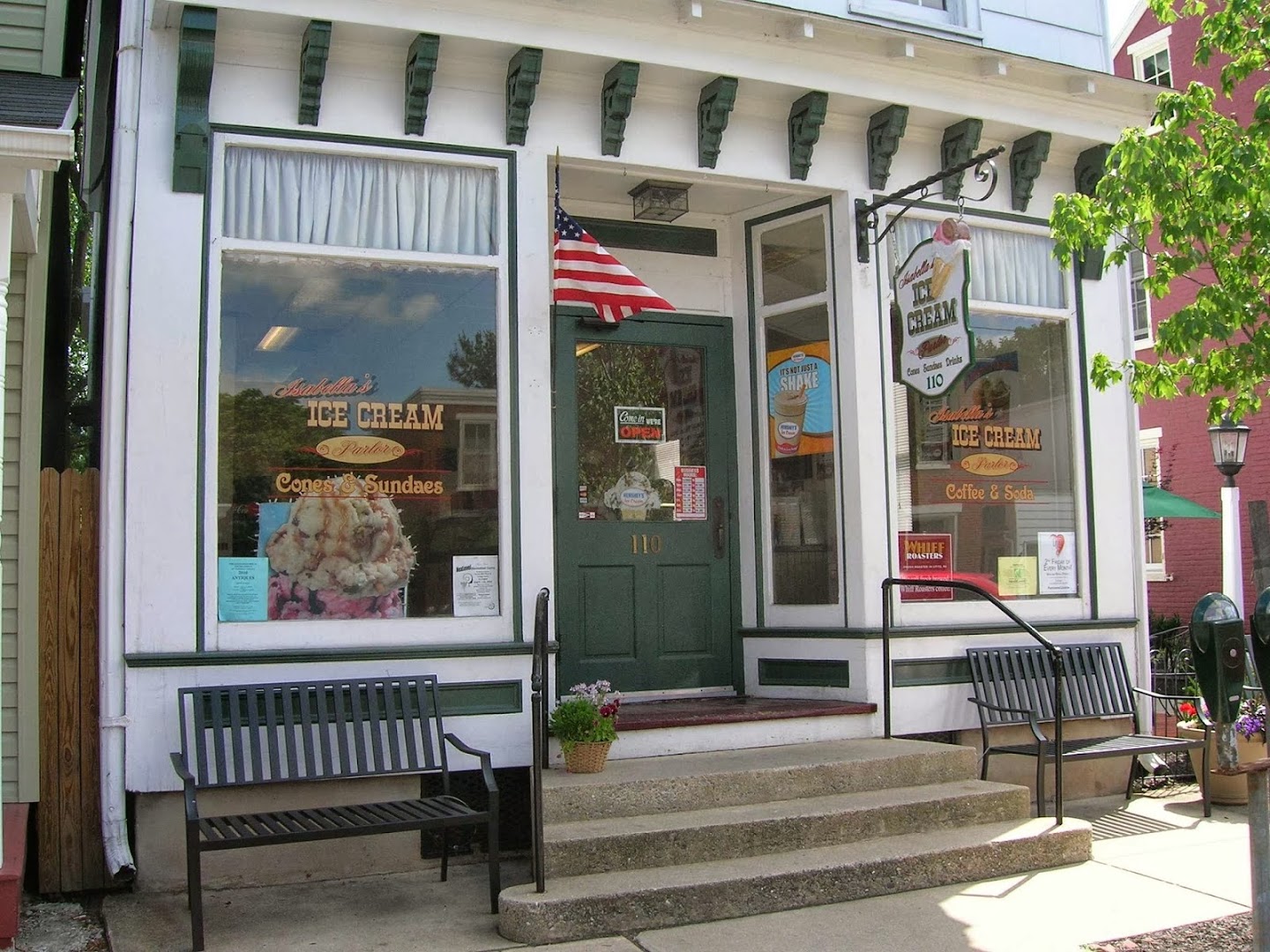 32 Below Ice Cream Shop: Lititz Ice Cream Shops