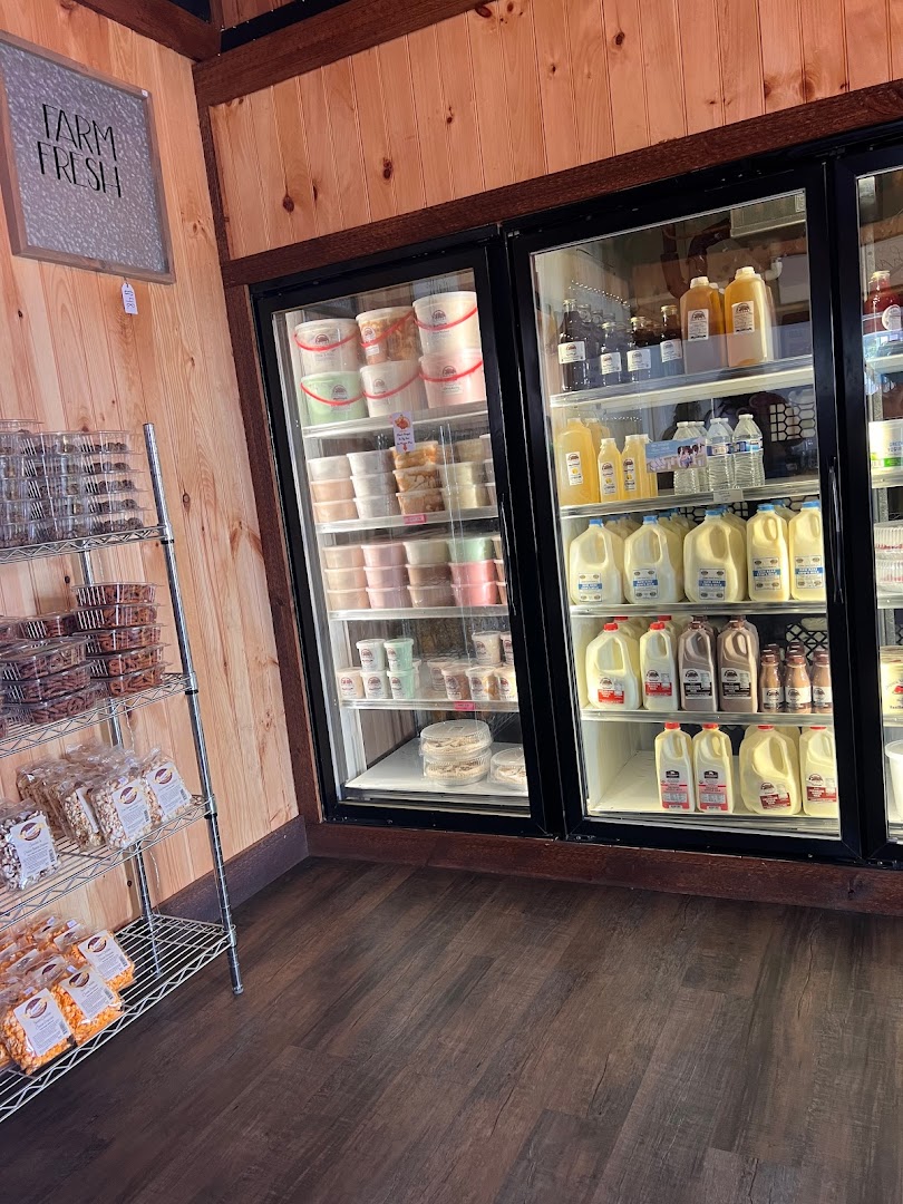 Down On The Farm Creamery: Holtwood Ice Cream Shops