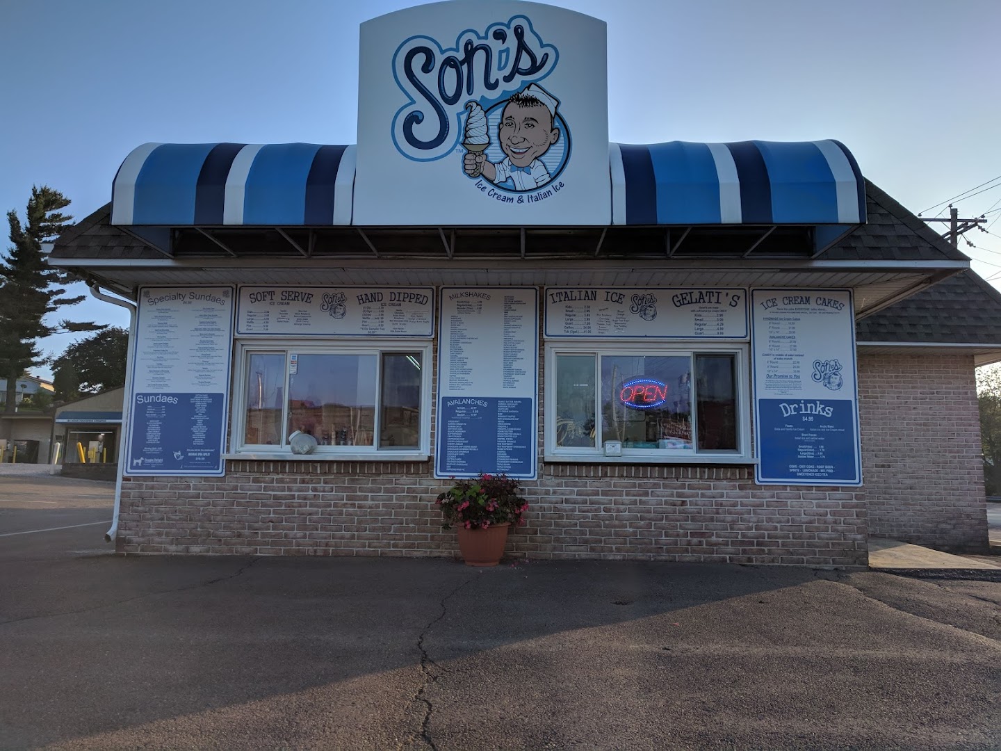 Son's Italian Ice & Ice Cream: Quarryville Restaurants