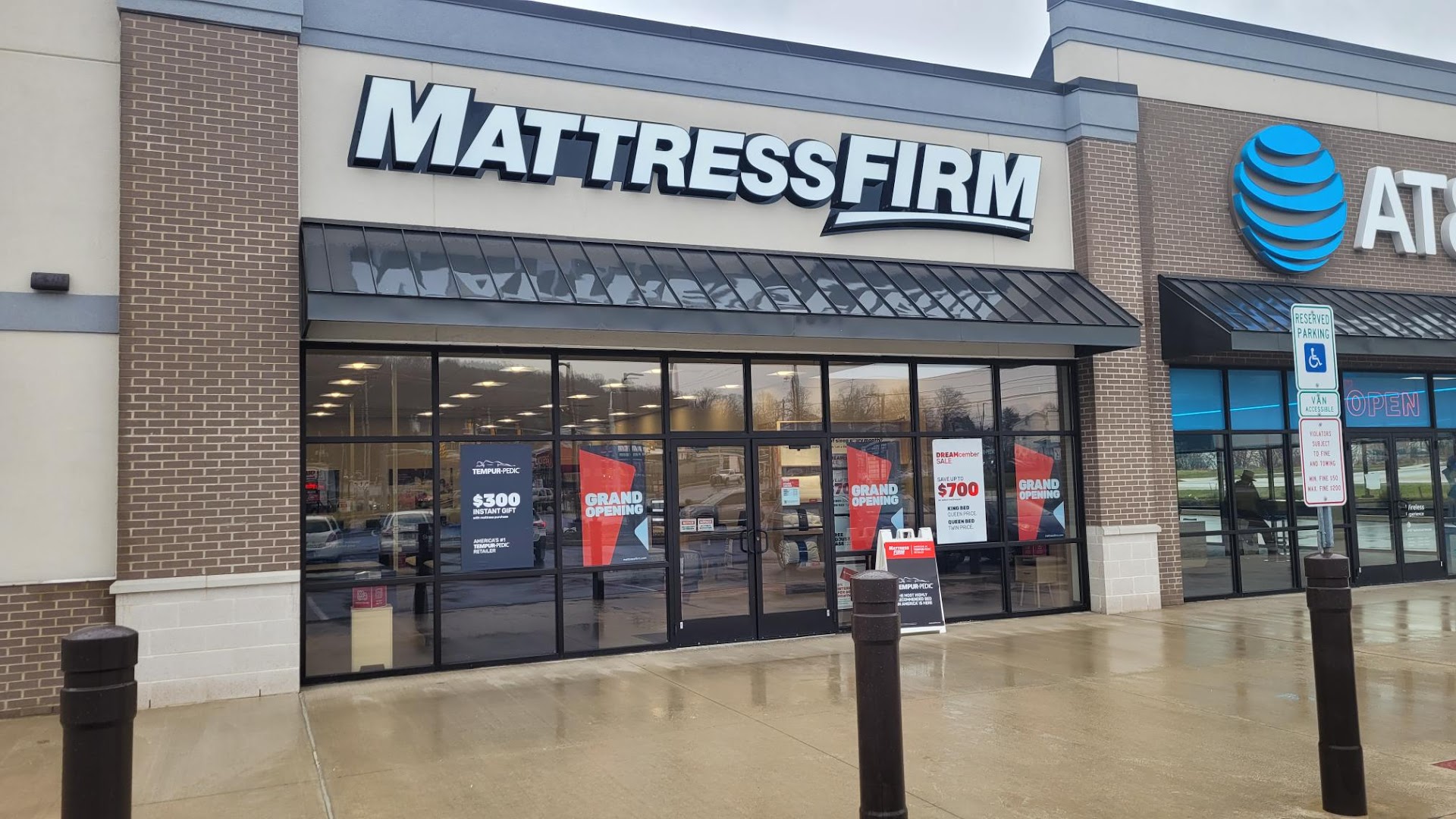 Indoor Furniture in Ephrata: Mattress Firm Ephrata Crossing