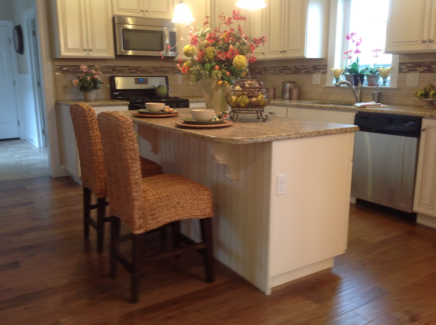 Interior Designers in Mountville: Dee McCarty Interior Designs