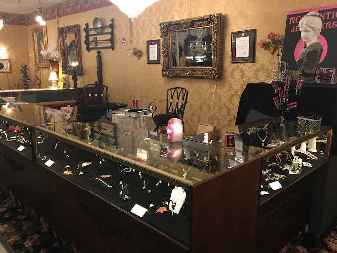 Jewelers in Adamstown: Romantic Jewelers LLC