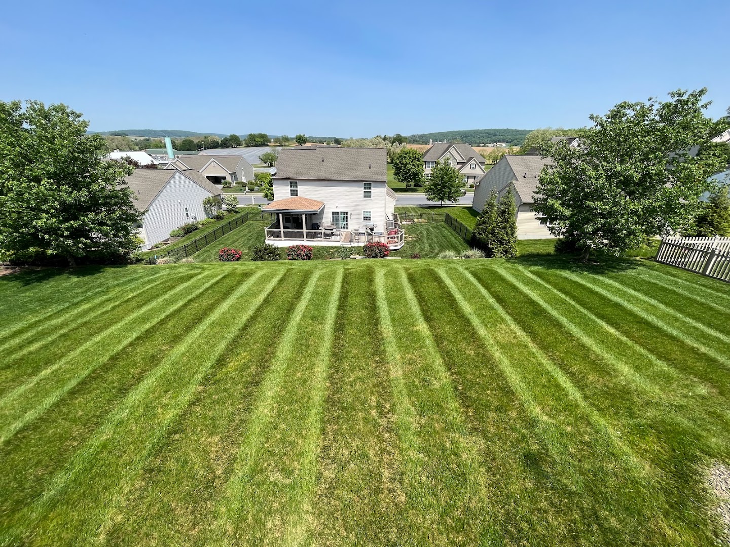 Landscapers in Akron: LawnBros