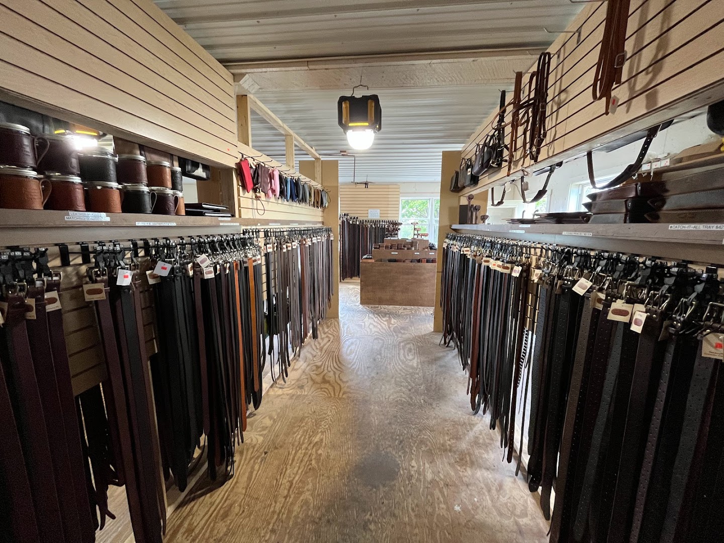 Forest Hill Leather Craft: Bird in Hand Leather Goods Stores