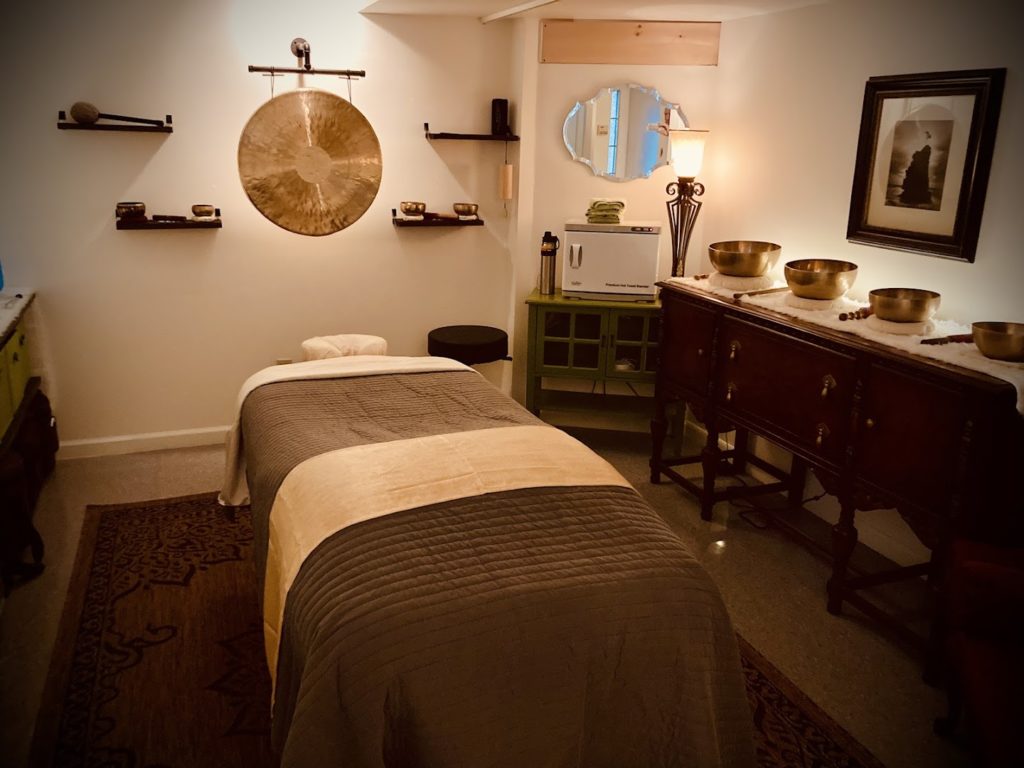 Massage Therapists in Elizabethtown: Tōne Sound•Massage•Energy