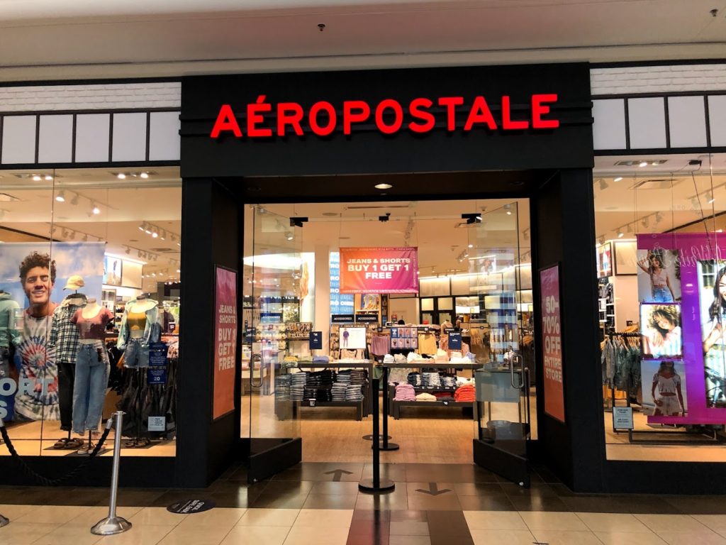 Men's Clothing Stores in Lancaster: Aéropostale