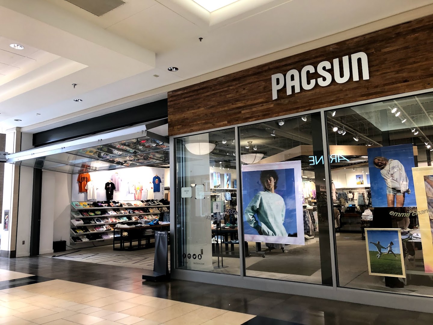 Men's Clothing Stores in Lancaster: PacSun