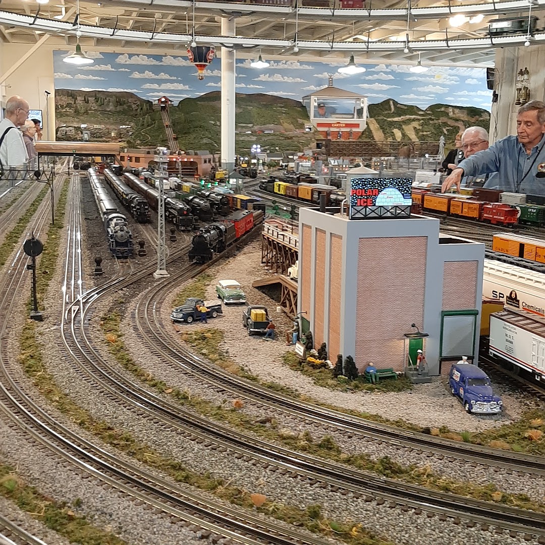 Museums in Elizabethtown: Masonic Village and Elizabethtown Model Railroad Club