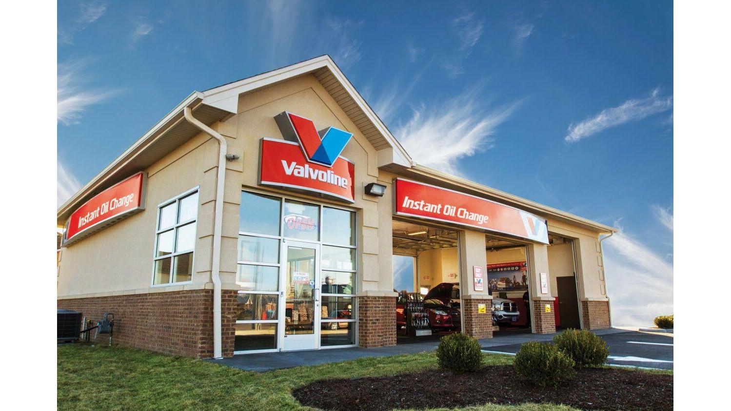 Oil Changes in Lancaster: Valvoline Instant Oil Change