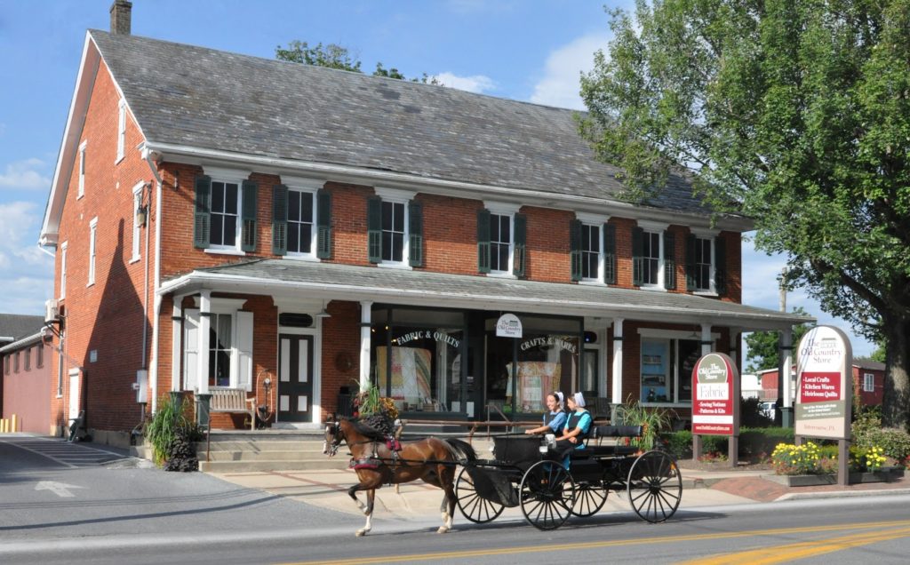 Quilt Shops in Intercourse: The Old Country Store