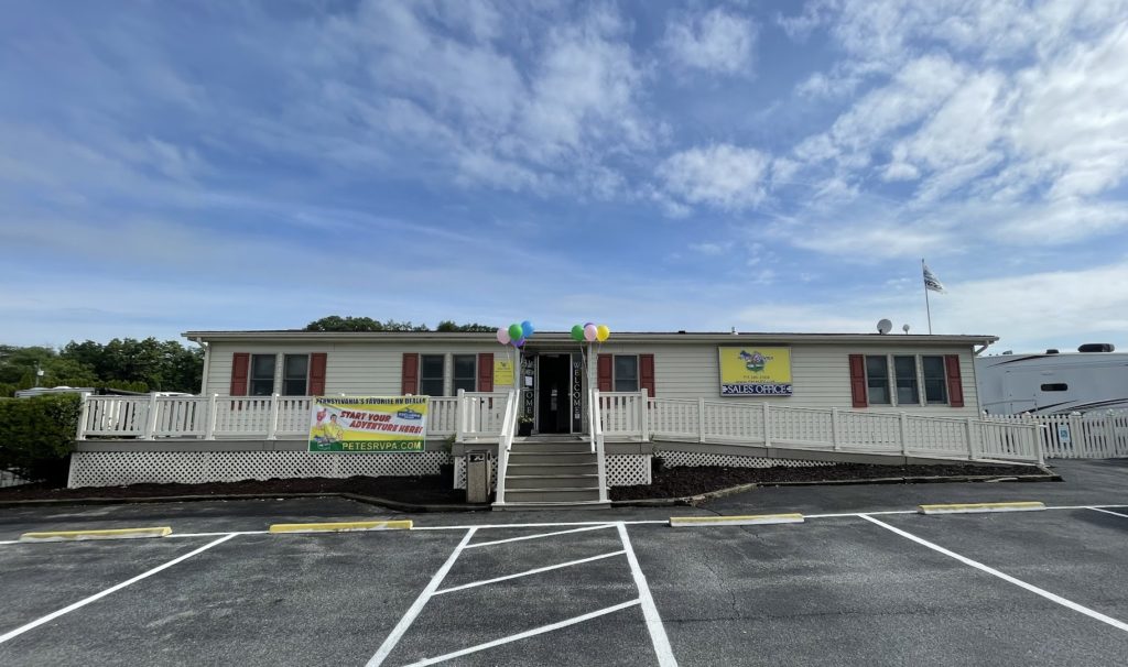 RV Dealers in Mountville: Pete's RV Center - PA