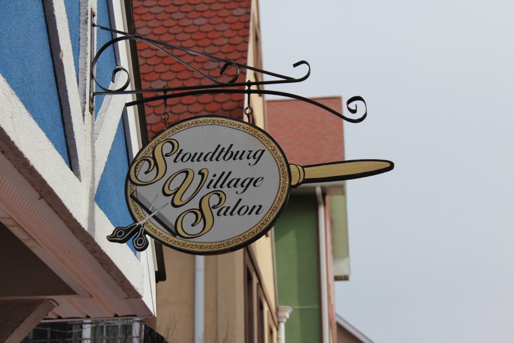 Salons in Adamstown: Stoudtburg Village Salon