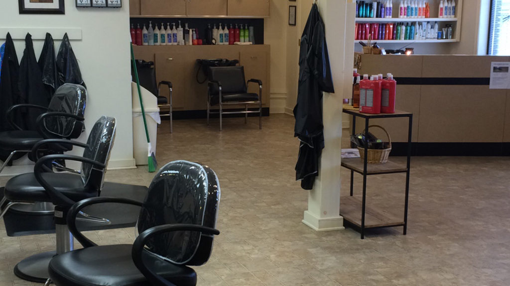 Salons in Columbia: Heatwaves Hair Salon