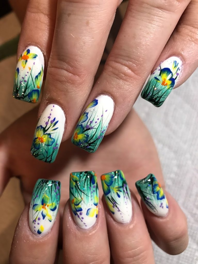 Salons in Lancaster: Aloha Nails 1605 Oregon Pike Lancaster PA 17601