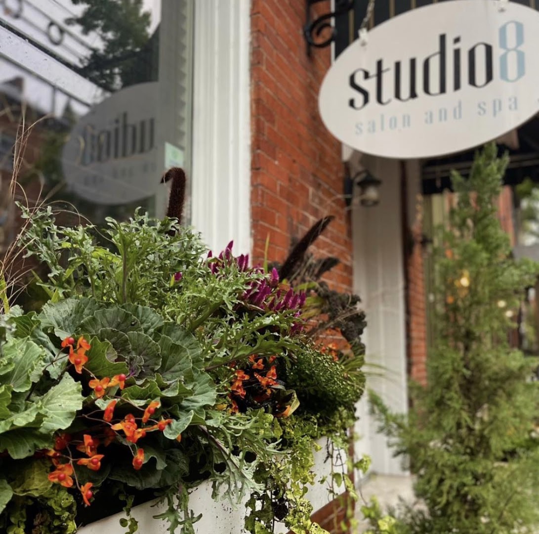 Salons in Lancaster: Studio 8 Salon and Spa