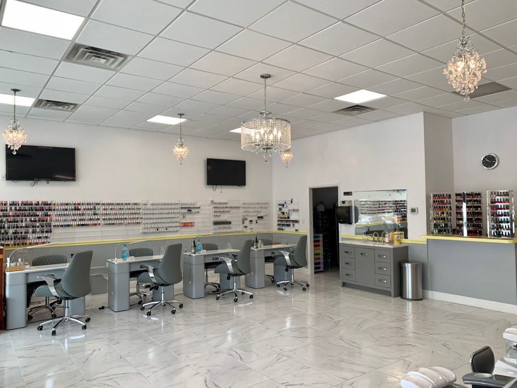 Salons in Landisville: VS Nail Bar