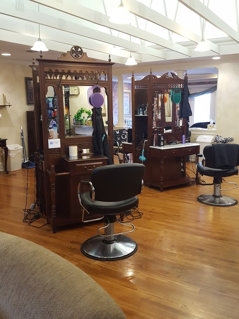 Salons in Lititz: Sincerely Yours Salon