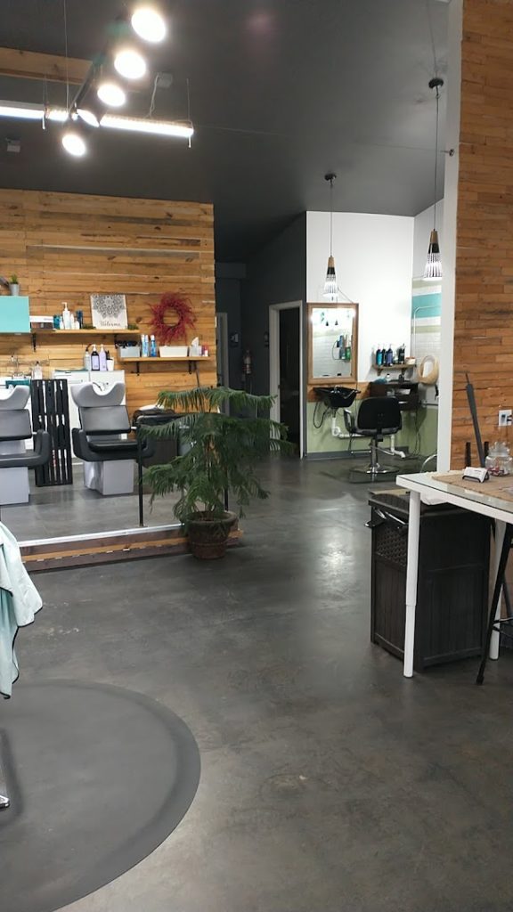 Salons in Mountville: Hairapy