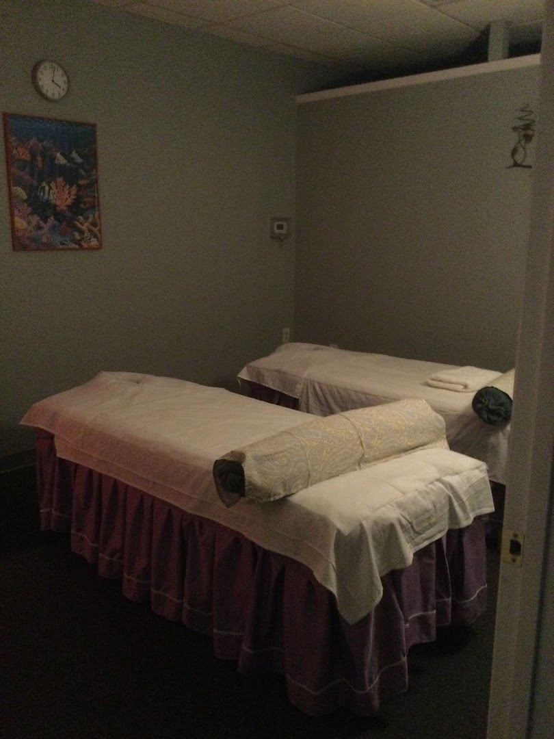 Spas in New Holland: Cici Spa