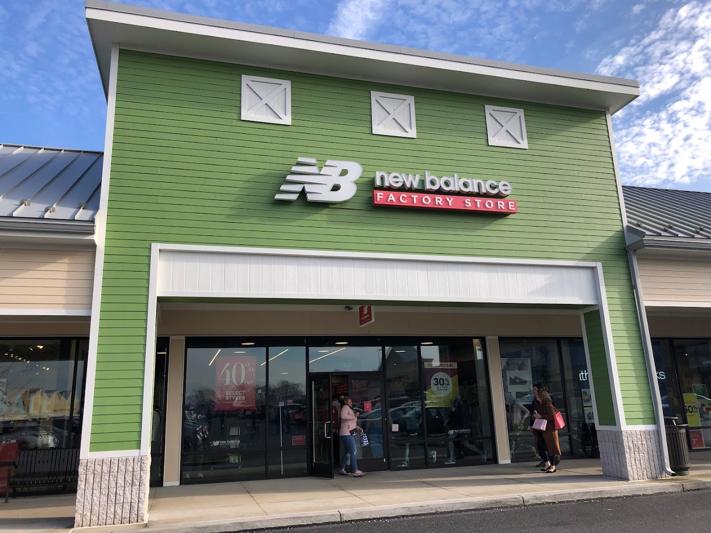 Sportswear Stores in Lancaster: New Balance Factory Store Lancaster