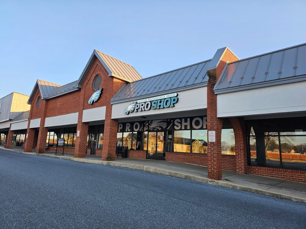 Sportswear Stores in Lancaster: Philadelphia Eagles Pro Shop