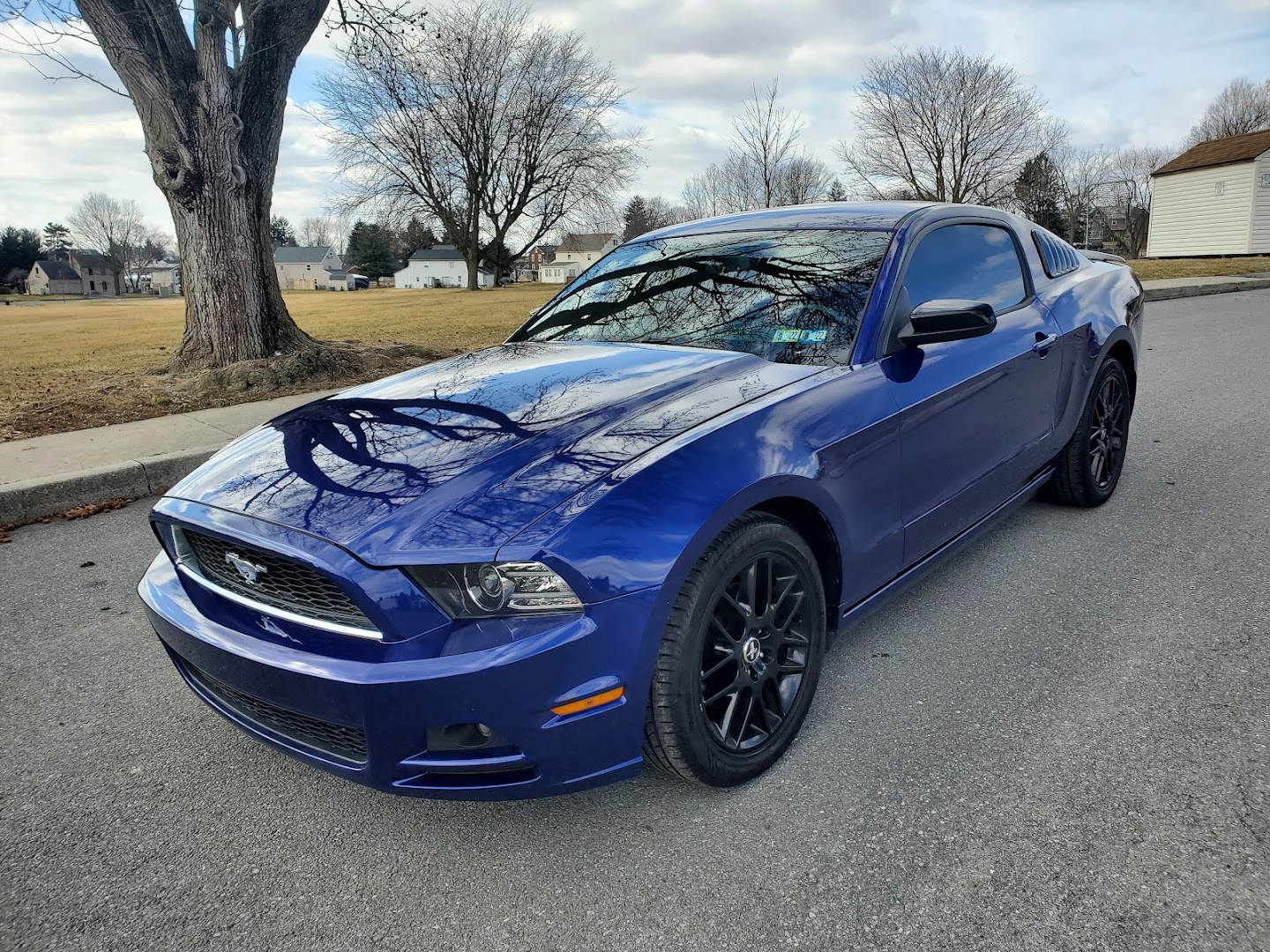 Used Car Dealers in Mount Joy: Sal's Auto Sales Mount Joy Inc.