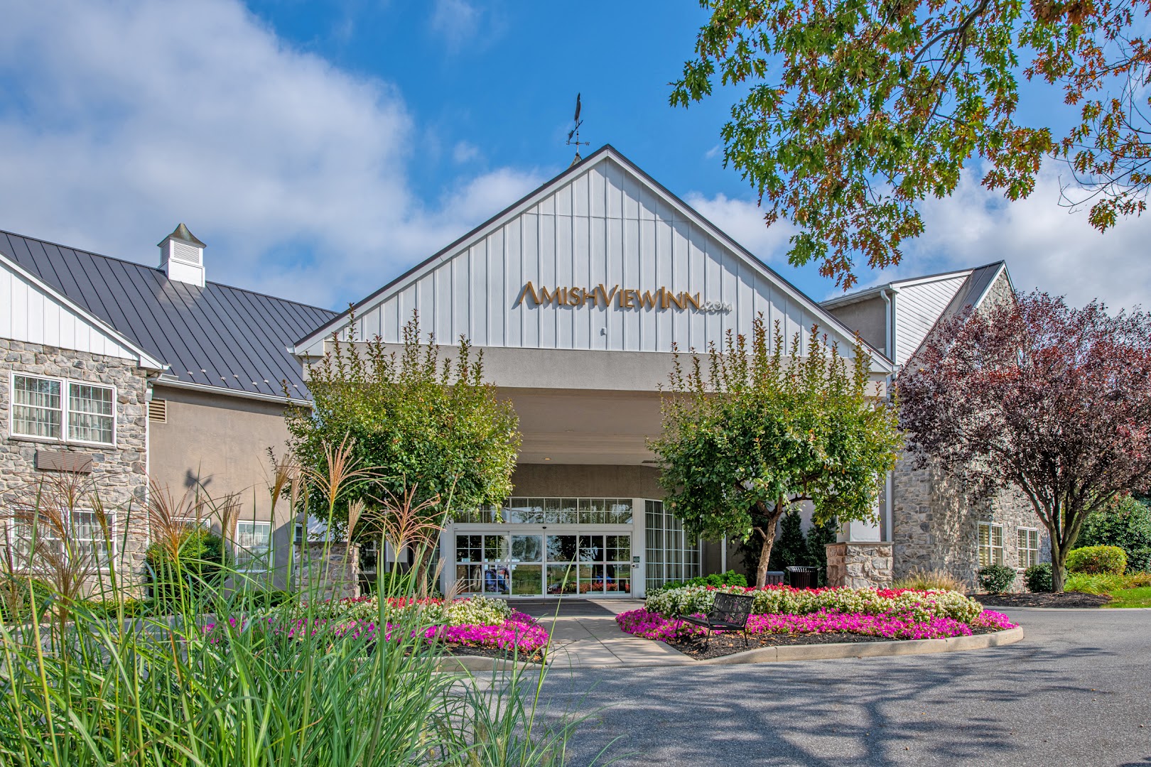 AmishView Inn & Suites: Bird in Hand Hotels