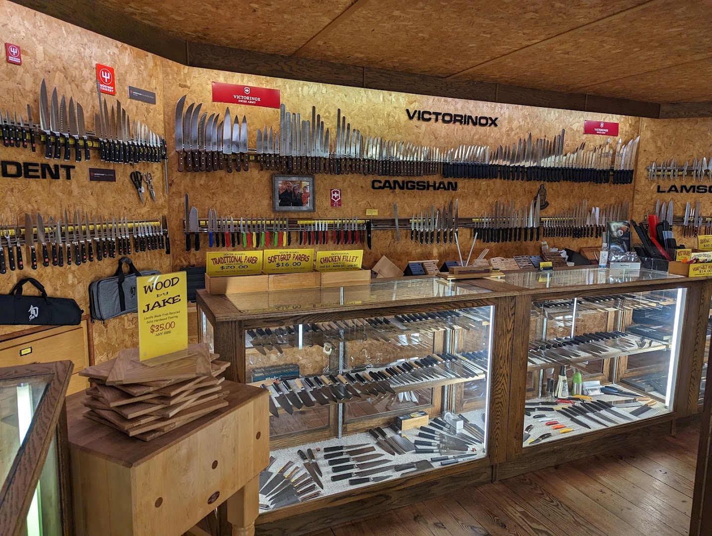 BnB Knives: Gordonville Knife Stores