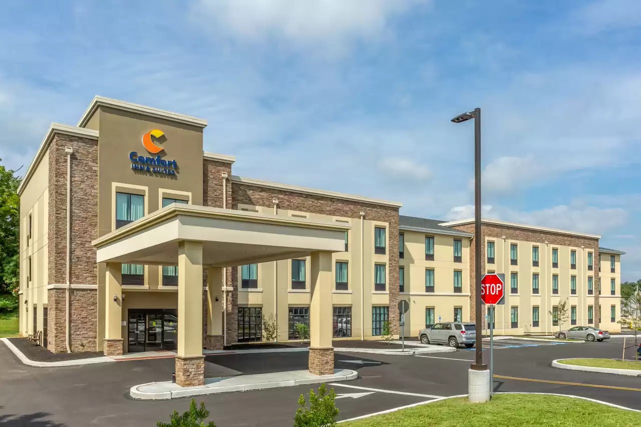 Comfort Inn & Suites Amish Country: Gap Hotels