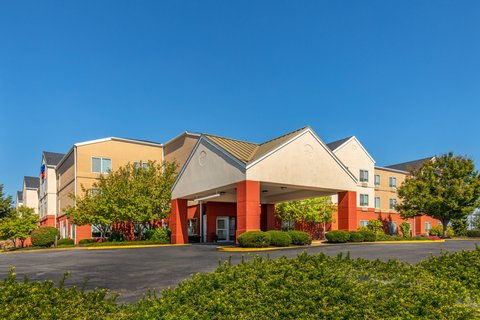 Fairfield Inn & Suites Lancaster: Lancaster Hotels