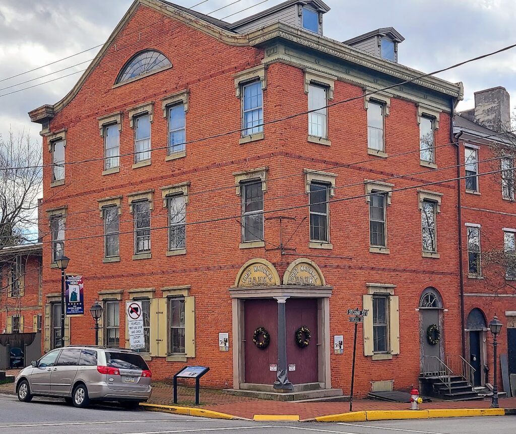 First National Bank Museum: Columbia Historical Place Museums