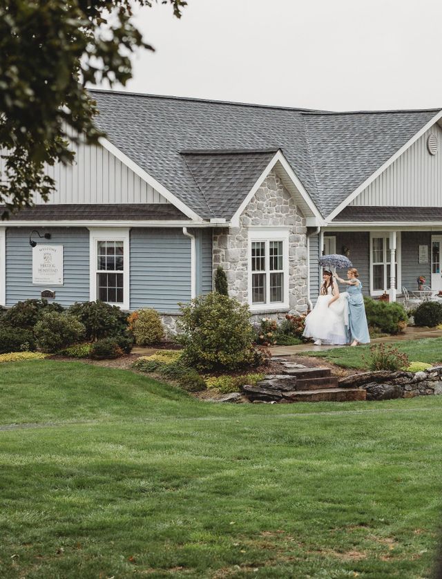 Historic Metzler Homestead: Ephrata Hotels