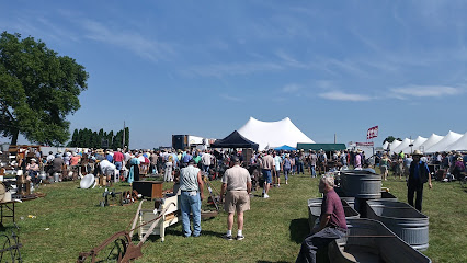 Lancaster County Carriage & Antique Auction: Bird in Hand Livestock Auction Houses