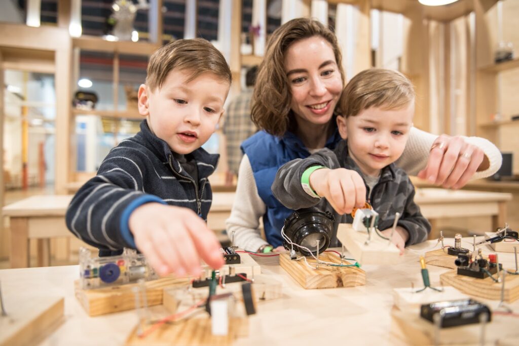 Lancaster Science Factory: Lancaster Science Museums