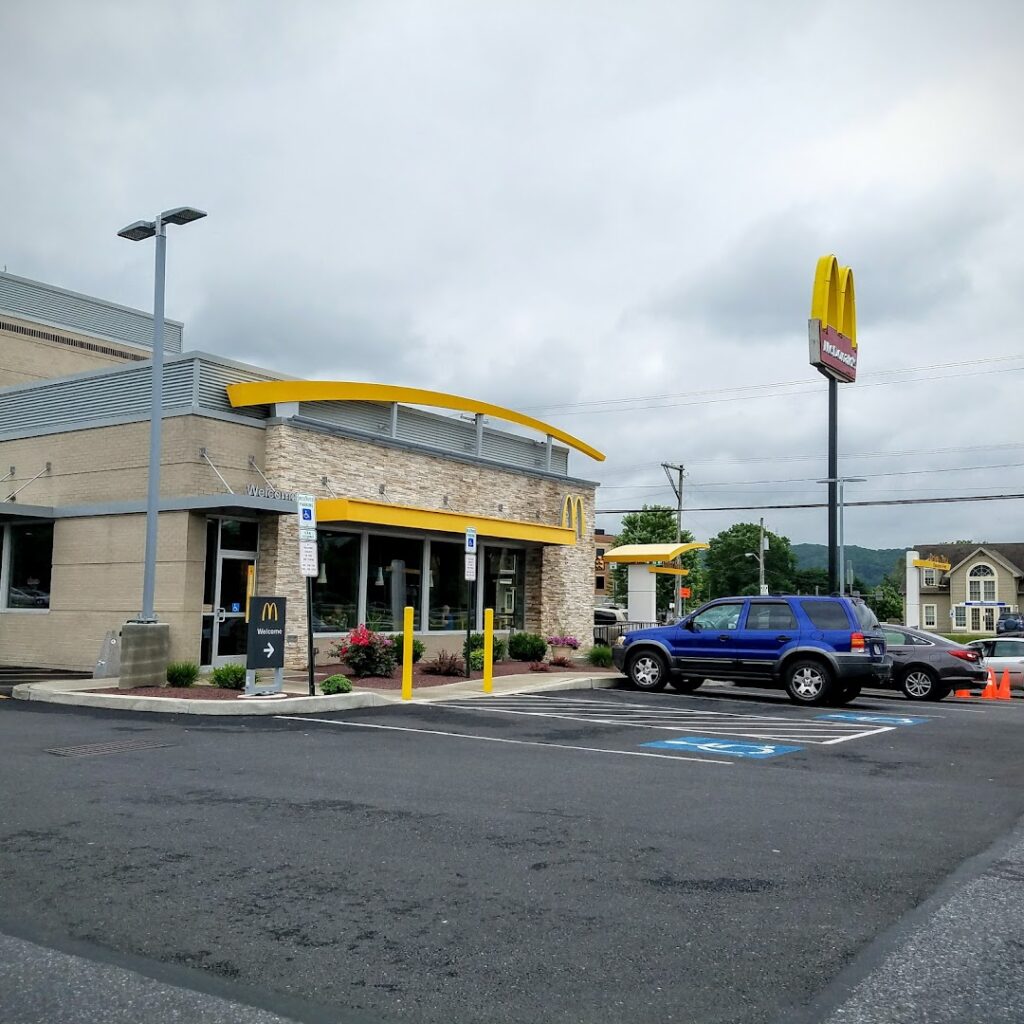 McDonald's: Ephrata Restaurants