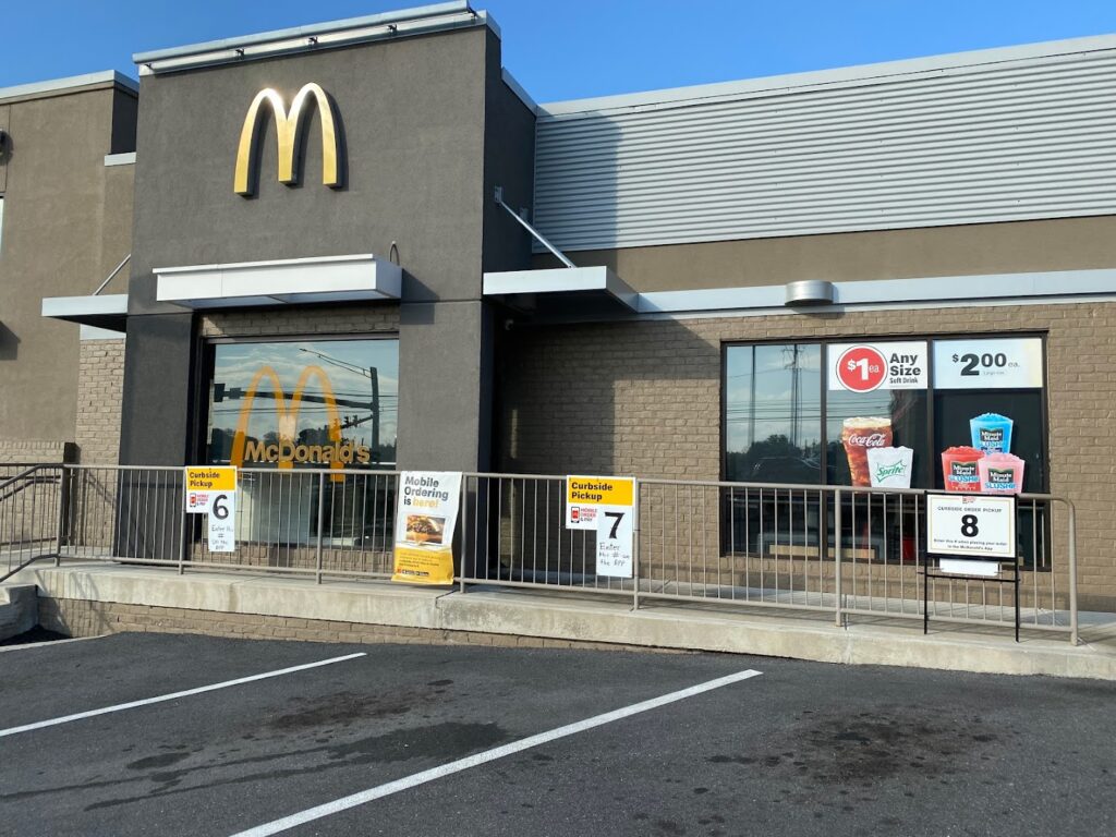 McDonald's: Lancaster Restaurants