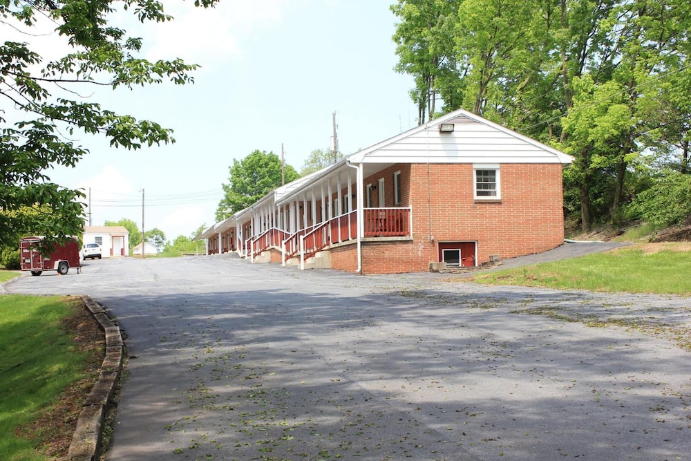 Penn Amish Motel: Denver Hotels