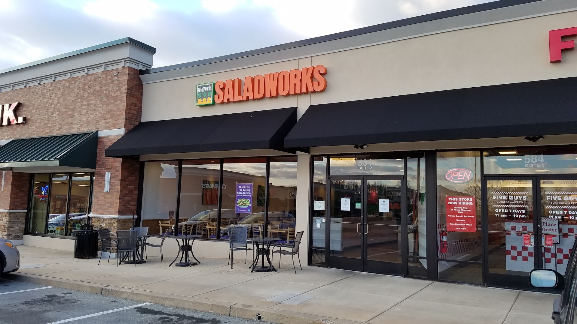 Saladworks: Lancaster Restaurants